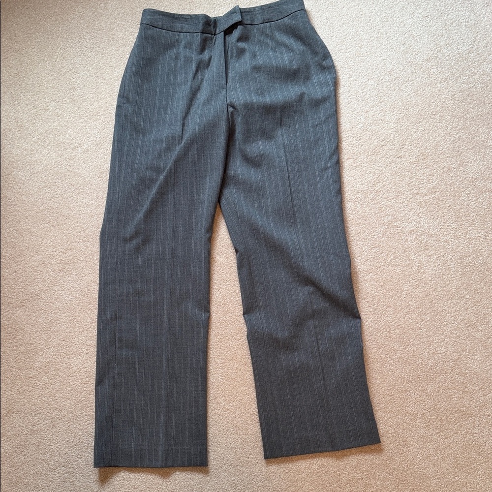 Kasper petite women’s Charcoal Dress Pants